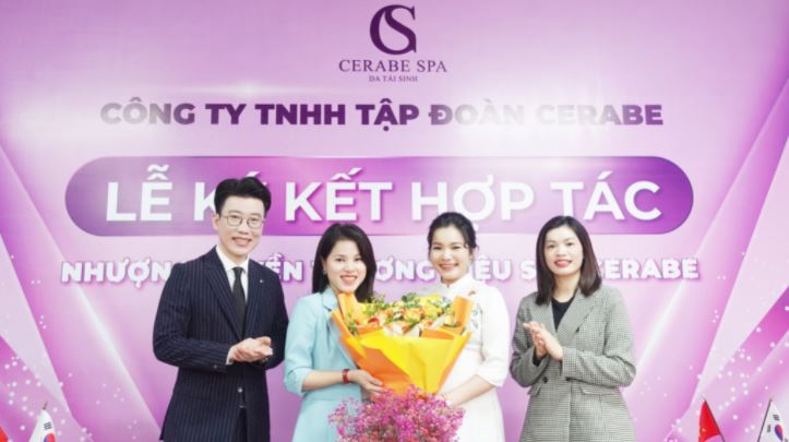 Lễ ký kết hợp tác giữa Chuỗi nhượng quyền thương hiệu Spa Cerabe và CEO Nguyễn Thị Thuỳ Linh
