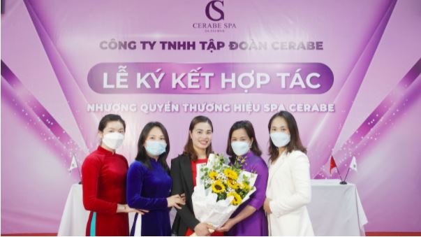 Một số hình ảnh tại lễ ký kết nhượng quyền Spa Cerabe