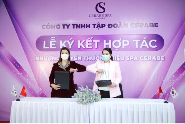 Tân chủ Spa Cerabe Trịnh Hảo và Tổng giám đốc Đặng Thị Bắc