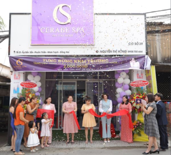 Cắt băng khánh thành khai trương Cerabe Spa cơ sở 39