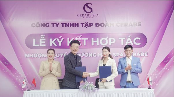 Lễ ký kết diễn ra thành công tốt đẹp