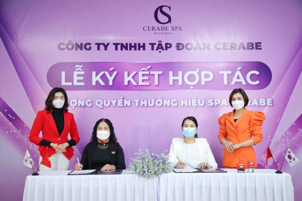 Ký kết chuỗi nhượng quyền Spa Cerabe