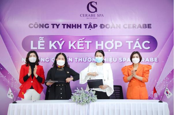 Lễ ký kết diễn ra thành công tốt đẹp
