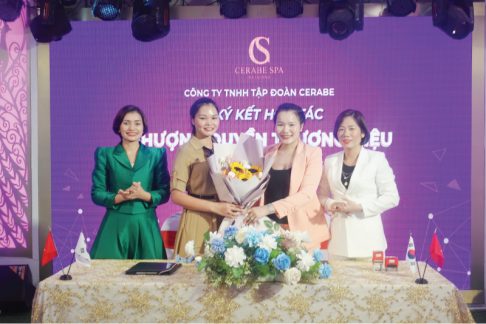 Ký kết nhượng quyền thương hiệu Cerabe Spa với CEO Ngô Thị Hiền