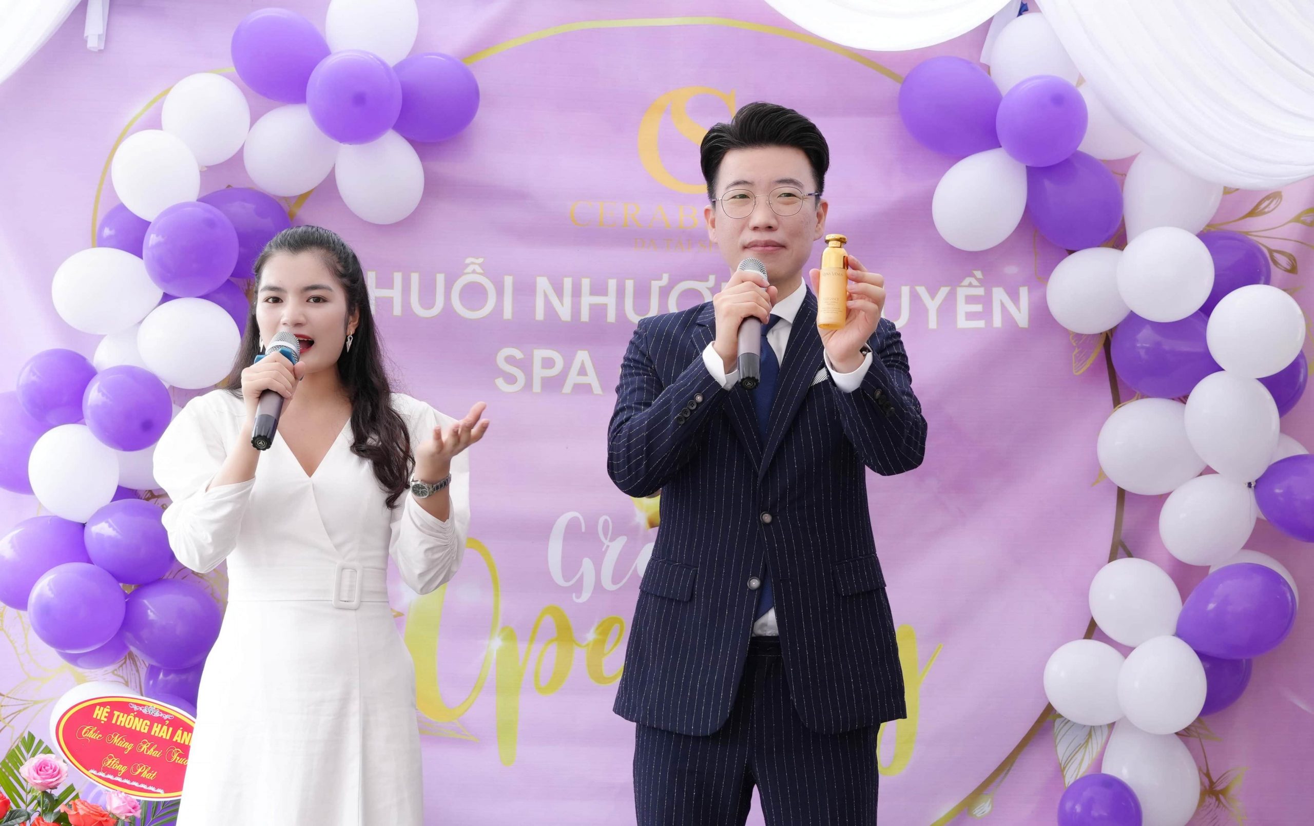 Giám đốc Shin Jong Ho phát biểu nói về sản phẩm, dịch vụ của Chuỗi nhượng quyền thương hiệu Spa Cerabe