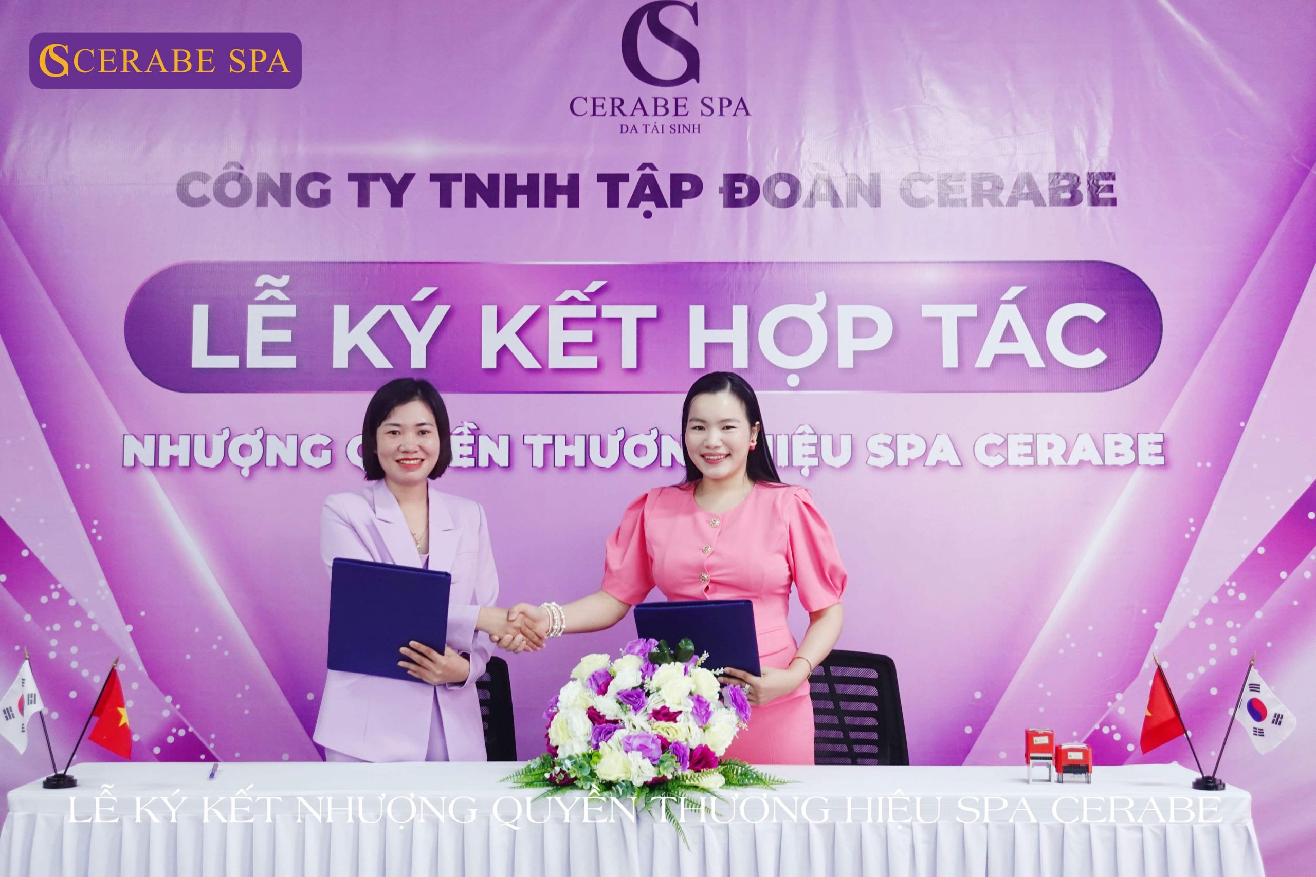 Tổng giám đốc Đặng Thị Bắc bắt tay hợp tác thành công với chuyên gia Nguyễn Thị Ly