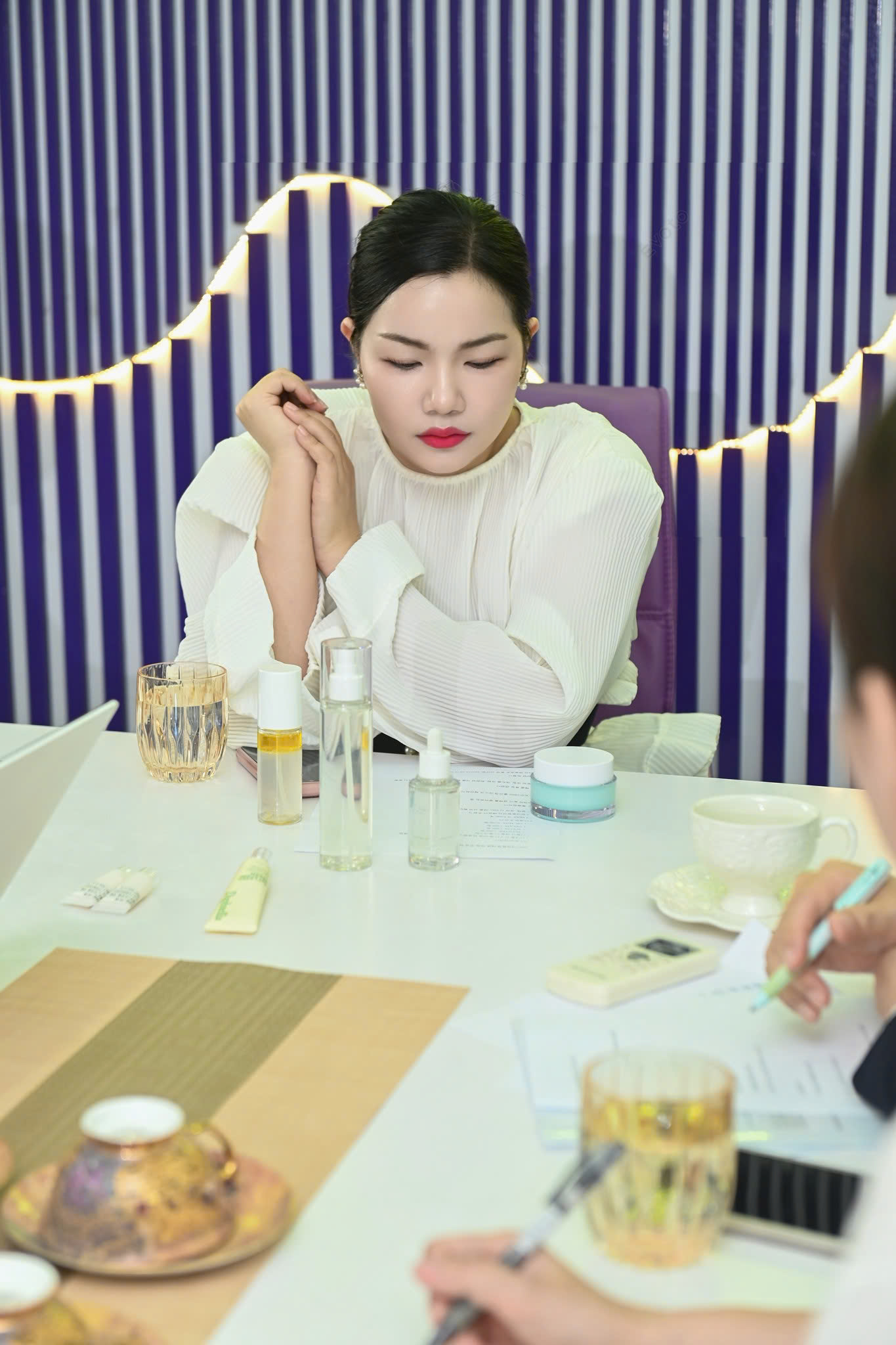 Cerabe & Lily Lala cập nhật công nghệ làm đẹp tiên tiến từ Hàn Quốc